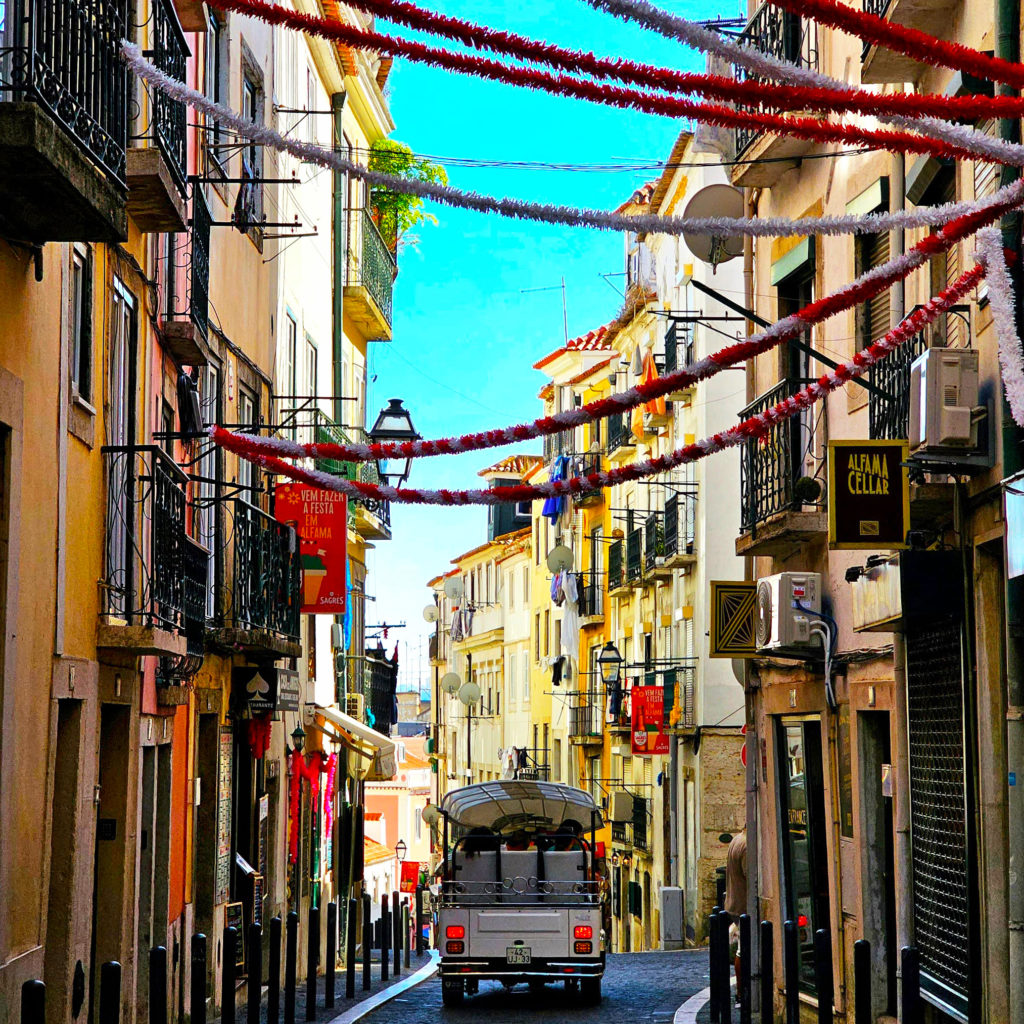 רחוב באלפמה לגלריה